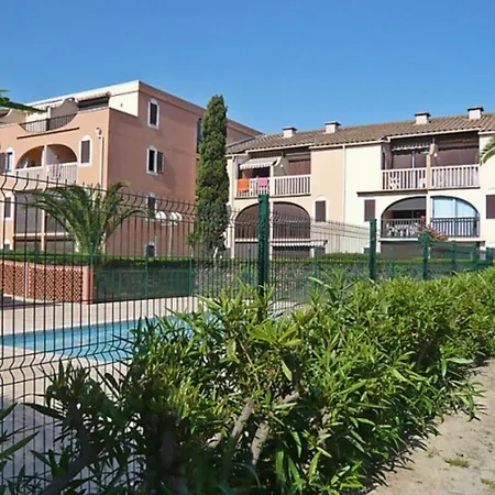 Avec Piscine Et Parking - 4 Pers. - Fr-1-696-152 Apartmán